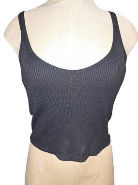Vuori black crop top for women size s